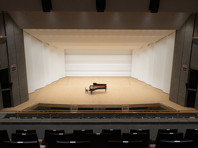 2階席 10列26番からの舞台