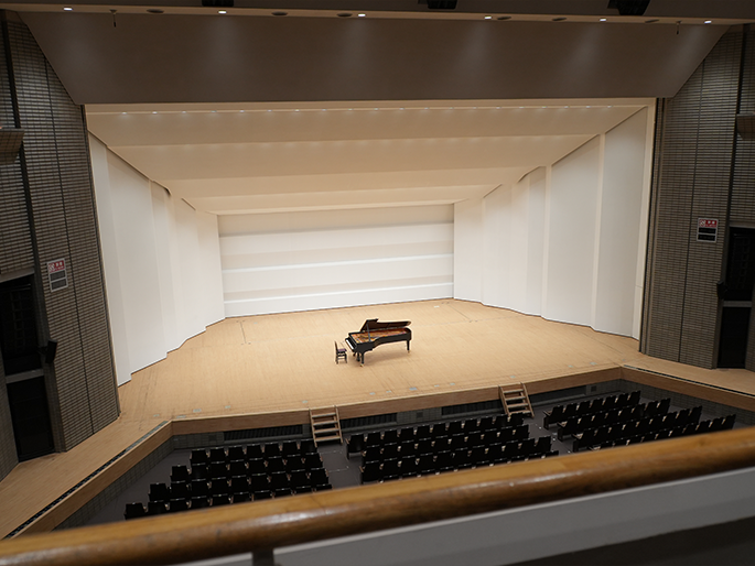 2階席 2列16番からの舞台