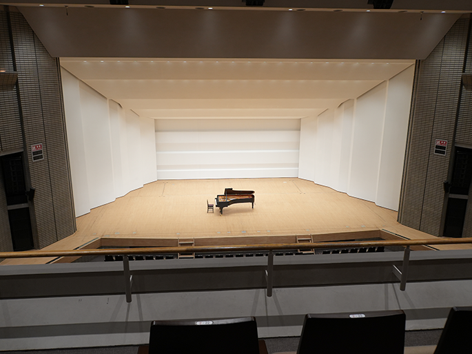 2階席 4列22番からの舞台