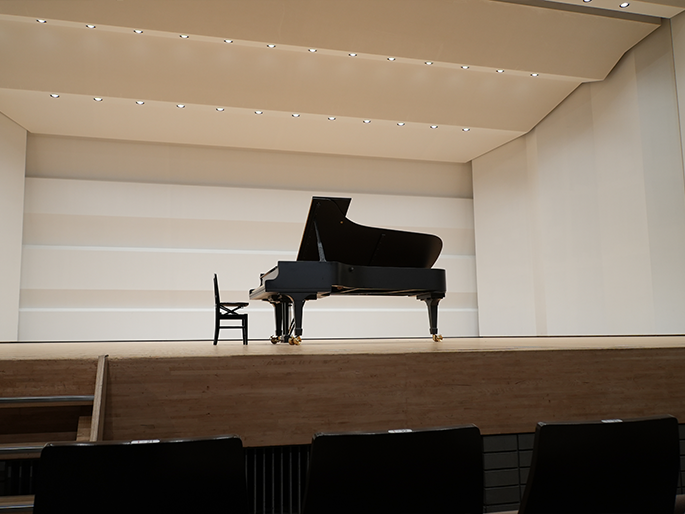 3列21番からの舞台