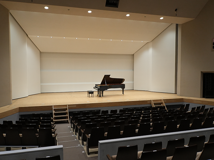 11列8番からの舞台